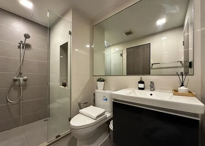 Contemporary Downtown - Ultra Fast Wifi - Bts Asoke Holiday home Bangkok