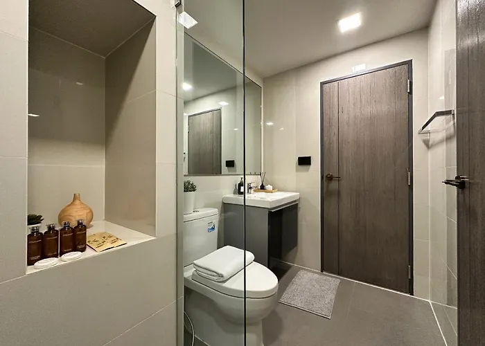 Contemporary Downtown - Ultra Fast Wifi - Bts Asoke Holiday home *