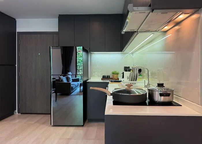 Contemporary Downtown - Ultra Fast Wifi - Bts Asoke * Bangkok