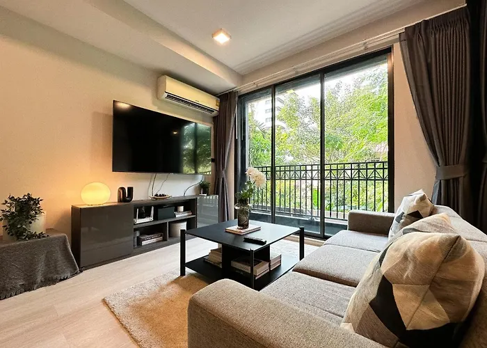 Contemporary Downtown - Ultra Fast Wifi - Bts Asoke Bangkok